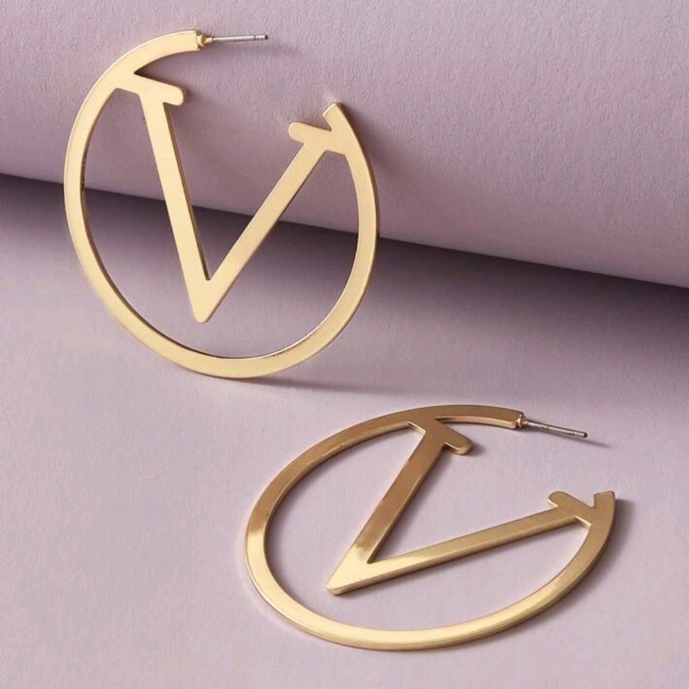 Letter Decor Earrings